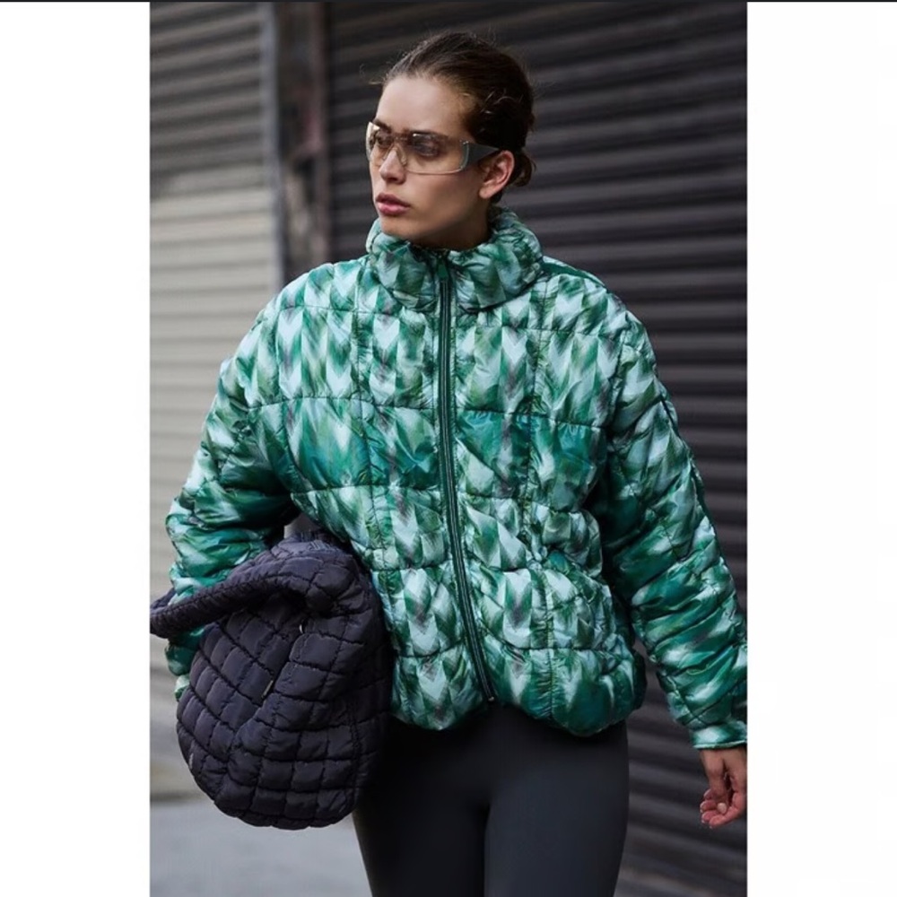 NWT Free People Scrunchy Glossy Pippa Puffer Packable Jacket